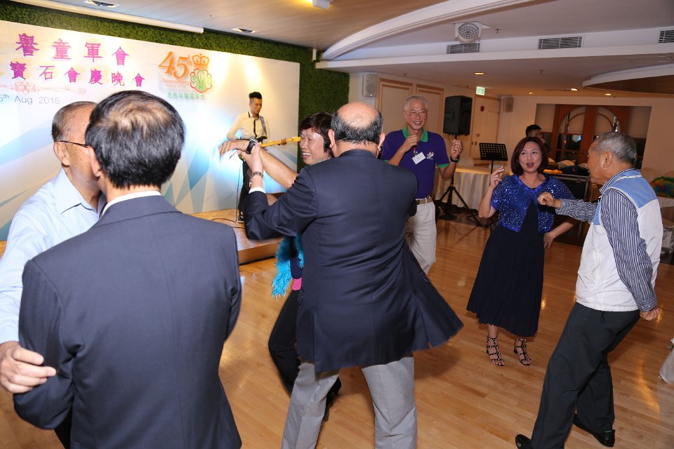 28 dancing